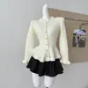 Elegante cardigã de tricô vermelho com bordas plissadas e botões, acinturado e emagrecedor, para mulheres, moda outono e inverno, top jovem e estiloso