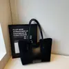 Bolso de mano grande retro para otoño e invierno para mujer, de alta gama y ligero, bolso de hombro elegante con gran capacidad, 2026 transfronterizo