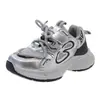 Colección primavera 2025: zapatos deportivos transpirables y a la moda para niños, zapatos casuales versátiles y modernos para niños y niñas, zapatos atléticos duraderos y resistentes al desgaste