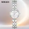 Mokago relógio feminino versátil temperamento mostrador madrepérola pulseira de metal relógio incrustado com strass formato de coração moderno relógio de quartzo atacado