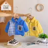 Camisa de Cuadros para Niños Nueva Elegante para Bebé Primavera y Otoño Estilo Coreano Camisa de Manga Larga Niños Atractivos Atuendo de Otoño Chaqueta Venta al por Mayor
