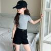 Calça Feminina Verão 2024 Novos Shorts Elásticos Cintura Alta Elástica Emagrecedor Slim-Fit Gola Alta Camiseta Elegante de Manga Curta