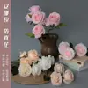 Flores Artificiales, Rosa Anna de Tres Cabezas, Arreglo Floral de Piso para Salón de Bodas, Decoración del Hogar, Flores Falsas, Venta al por Mayor desde Fabricante, Flores de Seda para Hotel