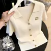 Cardigan de Tricô Europeu de Moda de Alta Qualidade com Decote V e Manga Curta para Mulheres, Novo Verão 2026 Versátil Slim