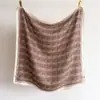 Lenço Quadrado Xadrez Fino Estilo Britânico com Toque de Algodão e Linho, Xale Versátil de Veludo Espinha de Peixe Faux Silk, Lenço de Cabeça e Lenço Estampados
