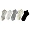 Calcetines finos para mujer con ribete de encaje, calcetines de malla transpirable bajos, calcetines de algodón de estilo japonés, suaves, de color liso, para estudiante, de corte bajo