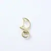 Llavero de aleación de zinc con forma de luna, con resorte, colgante de media luna abrible, colgante al por mayor, joyería, llavero de media luna