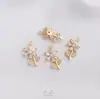 Colgante de Flor de Zirconia Chapado en Oro de 14 Quilates que Conserva el Color Colgante de Flor Pequeña Colgante para Pendientes DIY Collares Pulseras Joyería