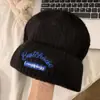 Gorro para mujer 2023, nuevo estilo, cálido gorro de lana, estilo coreano, versátil, para otoño e invierno, con protección para las orejas, puntera de punto que hace que el rostro parezca pequeño.
