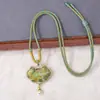 Colar Chinês Vintage em Brocado com Contas, Reversível, Ornamento Auspicioso, Presente Cultural e Criativo, Vários Estilos Disponíveis em Estoque