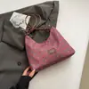 Bolsa Transversal Estilo Coreano 2024 Estampa de Leopardo Grande Capacidade Leve Uma Alça Bolsa de Lona Feminina Estudantes Universitárias Estilo Preguiçoso Versátil Compras