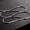 Cadena para la clavícula de hombre y mujer de temperamento frío simple descolorido, estilo hip-hop, todo-partido, diseño de nicho, exquisito collar de moda