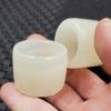 Dedo de chave inglesa de jade Xinjiang Hetian dedo de chave inglesa de jade branco dedo de chave inglesa de calcita dedo de chave inglesa de jade listrado bonito anel de jade grande