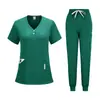 Trajes Quirúrgicos Transpirables de Poliéster Personalizados Tipo Split con Logo Bordado para Doctores de Quirófano y Personal Médico, Diseño Gratuito en Lotes Pequeños