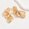 Pendientes Europeos y Americanos Transfronterizos Sencillos y de Moda con Diseño de Pétalo de Aleación, Versátiles y Elegantes, Lujo Ligero y Sensación de Alta Gama, Pendientes de Botón