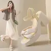 Sandalias de Tira Abiertas Antideslizantes Versátiles de Moda Estilo Coreano para Mujer Nuevas para Primavera y Verano 2025 Chanclas de Suela Gruesa que Aumentan la Altura