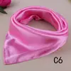 Bufanda Nueva de Color Puro Pequeña Bufanda Cuadrada Pequeña para Mujer Otoño e Invierno Decoración Profesional Bufanda Pequeña de Gasa de Satén al por Mayor Japón y Corea del Sur