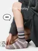 Calcetines Zhuji 86050 Primavera y Verano Rayados Estilo Coreano Ins Calcetines para Mujer Calcetines Holgados Sin Costuras de Moda de Caña Media Modelo Nuevo