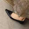 Sapatos Femininos Estilo Francês para o Dia a Dia com Salto Bloco e Bico Quadrado, Comércio Transfronteiriço, Tamanho Grande, Salto Médio Baixo, 40, Couro Genuíno, Sapatos Pequenos de Couro Pretos, 42