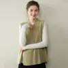 Novo Colete de Caxemira Estilo Chinês Nacional com Fivela para Mulheres Outono e Inverno 2025 Novo Colete de Tricô sem Mangas com Gola Redonda