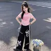 Moda Femenina Sencilla y con Personalidad Camiseta de Manga Corta Verano Nueva Moda Pantalones de Pierna Ancha con Encaje Conjunto Casual Deportivo de Dos Piezas