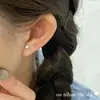 Aretes de Plata de Ley S925 Ou Ni Han con Incrustaciones de Diamante en Forma de Champiñón para Niñas, Diseño de Nicho Personalizado, Estilo Genial, Aretes para Agujero de Oreja/Perforación de Cartílago