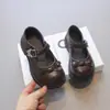 Zapatos de piel para niñas 2026 otoño nuevo moda versátiles suela blanda estilo universitario zapatos Mary Jane para niños mayores