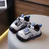 Zapatos para Niños 2026 Otoño/Invierno Nuevos Zapatos de Malla Antideslizantes Resistentes al Desgaste Casuales Zapatos Deportivos para Niños y Niñas Velcro Estudiante Zapatos para Correr