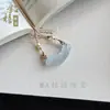 Nuevo Colgante de Mariposa Multicolor de Piedra Ojo de Gato, Nuevo Estilo Chino Hanfu Colgante de Nube de Jade Ojo de Gato Accesorio para Cadena de Suéter