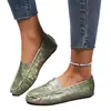 Mocasines de suela plana de comercio exterior, nuevo modelo de primavera, zapatos casuales ligeros para todas las estaciones, zapatos de slip-on para mujer, zapatos de vestir de punta redonda para mujer
