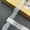 Venta Directa de Fábrica Huwai Ropa de Encaje con Lentejuelas Bordado Hueco de Seda de Leche Soluble en Agua Accesorios para el Cabello Sombrero para la Cabeza DIY