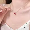 Collar Colgante de Corazón Estilo Francés para Mujer, Nuevo Modelo 2026, Diseño de Nicho de Lujo Ligero, Cadena para Clavícula Dulce de Gama Alta