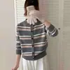 Chaqueta Suéter de Punto Ajustado Cuello Redondo Adelgazante Rayas Cortas Tejido 2025 Manga Larga Nuevo Suéter Cárdigan Estilo Wasteland