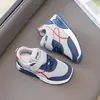 Nuevos Zapatos Deportivos Infantiles Primavera/Otoño 2026 Cómodos Transpirables Para Niños Medianos a Grandes Moda Casual Zapatos Para Niños Zapatos Forrest Gump