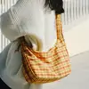 Bolso de hombro a cuadros estilo coreano, bolso cruzado de encaje a cuadros estilo japonés, modelo 2026, bolso de lona moderno y versátil para niñas