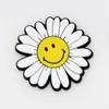 Fivela Retrátil Grande Capa de Telefone Decorativa Fofa Acessórios DIY Enfeites Criativos de Desenho Animado Patch de Borracha Macia PVC Design Personalizado