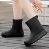 Botas de lluvia de media caña de moda para mujer, botas de lluvia antideslizantes de PVC con borde cruzado, zapatos de agua para mujer, nuevos zapatos de goma, botas de agua, chanclos de cocina