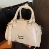 2025 Versión Coreana Diseño Nicho Bolsa de Boliche Portátil para Mujer Primavera y Verano Nuevo Trendy Retro Versátil Bandolera de un Hombro