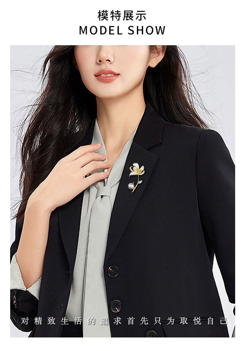 时尚优雅立体莲花胸针小众轻奢风珐琅彩胸花新品甜美个