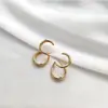Pendientes de botón de plata s925 de alta gama para mujer, pendientes geométricos irregulares de plata de ley, pendientes versátiles simples que no se decoloran