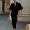 Vestido Midi Bodycon Elegante de Gola V com Manga Flare Slim Fit para Roupas Femininas Transfronteiriças Europeias e Americanas 2026