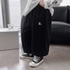 Roupa de Outono Infantil Tongku 2025 Roupa Infantil Huzhou Zhili Estilo Coreano Calça de Moletom Casual para Bebê Cordão na Cintura Bordada Calça para Meninos