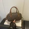 Bolsa feminina de alta qualidade transfronteiriça 2026, bolsa de mão pequena com estampa vintage, bolsa quadrada pequena de ombro e transversal, bolsa de nicho