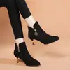 Botines Lisos para Mujer 2026 Otoño/Invierno Nuevo Estilo Punta Fina Tacón Medio Versátiles Forrados de Felpa Botas de Moda Tacón Bajo Botines Elegantes para Mujer