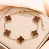 Novo Bracelete Trevo de Quatro Folhas 18K Dupla Face, Luxo Acessível e Bracelete de Aço Inoxidável de Alta Qualidade para Mulheres, Joia Simples e Fashion, Versátil