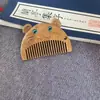 Sándalo Verde Doce Constelaciones Peine Lindo para el Cabello Mini Peine Peine Pequeño de Madera Tallado en Sándalo Verde Compacto y Portátil