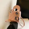 2024 Nuevo Bolso de Mano Mini Perla Estilo Europeo y Americano para Niños y Niñas Bolso Cruzado Bolso de Moda para Mujer