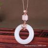 Pingente de jade branco com seda dourada de Xinjiang natural incrustado com prata S925 e pingente de jade com pingente de jade de prata. Fornecimento ao vivo.