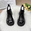Botas Martin de suela gruesa y versátiles para mujer, nueva colección otoño/invierno 2026, forradas de felpa para mayor calidez, antideslizantes, botas de algodón estilo británico, botines de moda para mujer