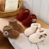 Zapatos de Algodón para Bebé Niña con Borrego para Primer Cumpleaños Zapatos para Niños Pequeños 2026 Nuevo Estilo de Invierno Suela Suave Cálidos Gruesos de Borrego Botas de Nieve